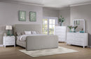 Wren Eastern King & Queen Bed