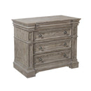 Pulaski Kingsbury Bachelor's Chest������in Gray