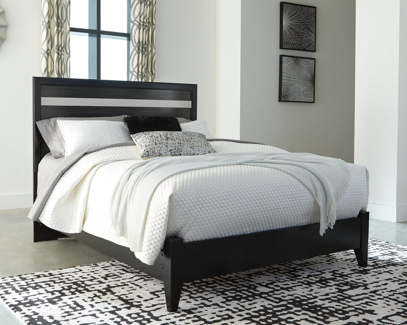 Starberry Queen Panel Bed image