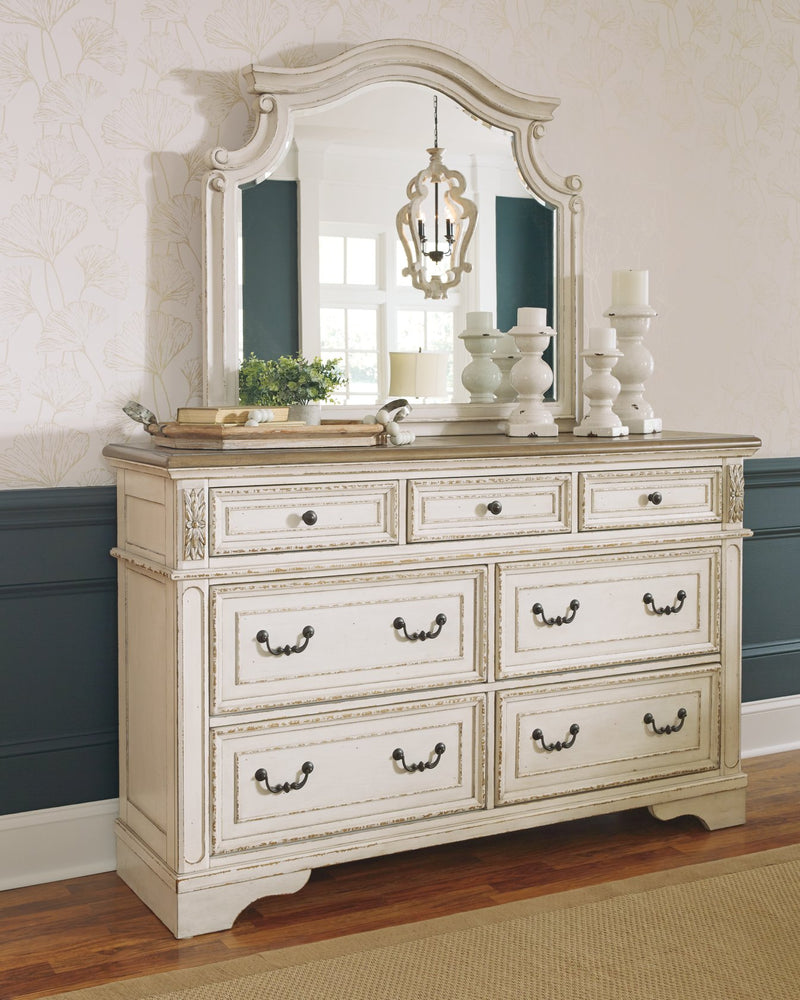 Realyn Dresser and Mirror image
