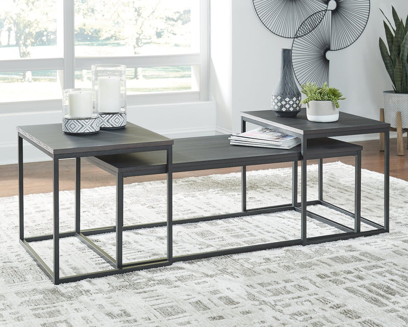 Yarlow Table (Set of 3) image