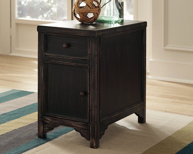 Gavelston Chairside End Table image