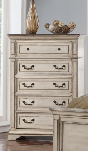 New Classic Furniture Anastasia Chest in Royal Classic B1731-070 image