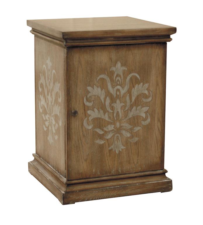 Pulaski Chairside Table in Brown DS-730002 image
